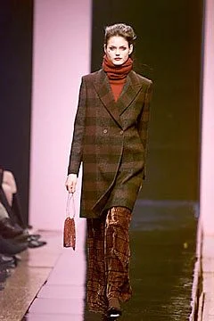 Look 25